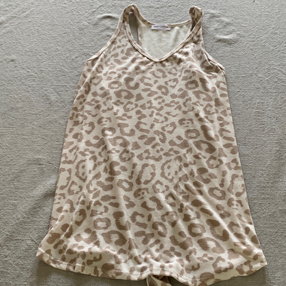 Leopard tank top